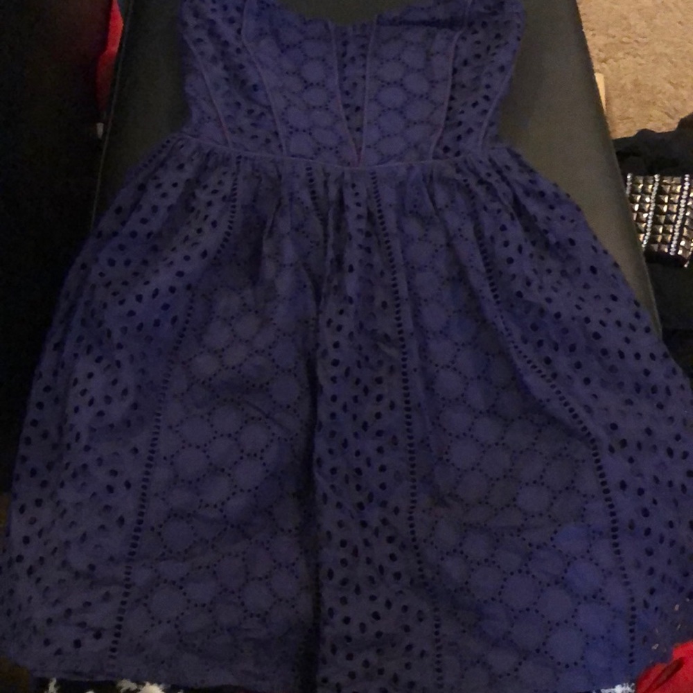 New without tag. Lace design dress. Xs